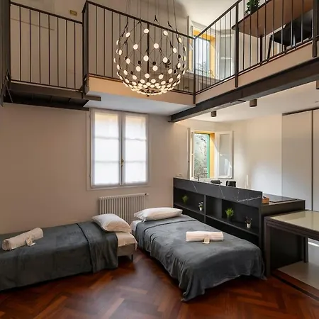 Modern Loft In The Historic Center By Bemyhost شقة بولونيا