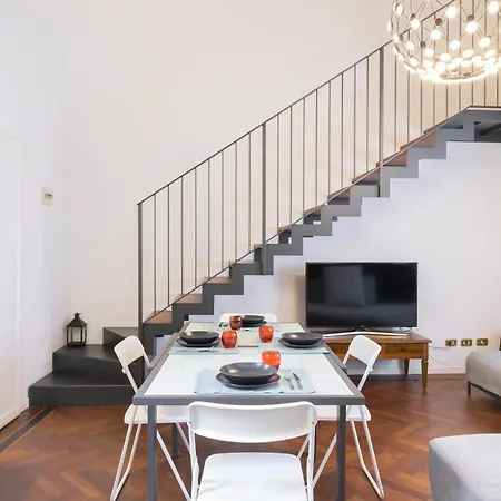 Modern Loft In The Historic Center By Bemyhost شقة